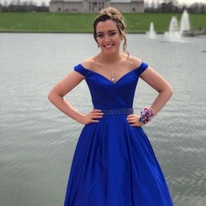 Sherri hill prom dress